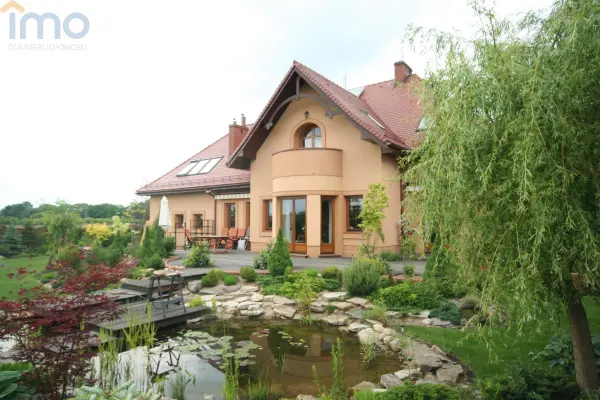 krapkowicki, Zdzieszowice, Oleszka, Dom na osiedlu, poczuj klimat JuraParku